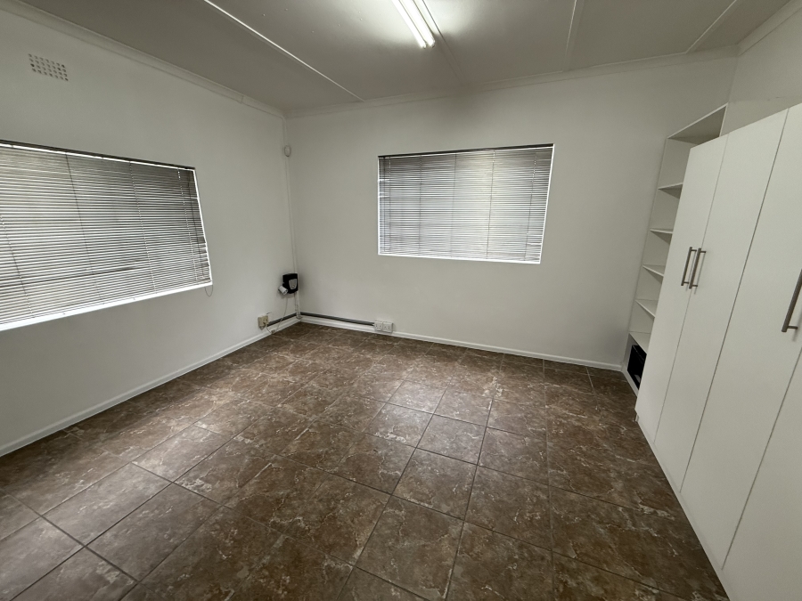 To Let commercial Property for Rent in Beaconvale Western Cape